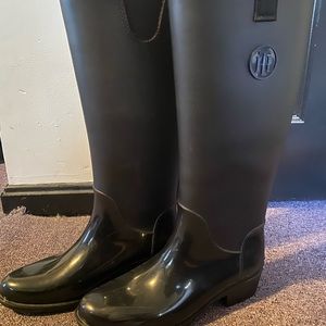 Tommy Hilfiger rain boots